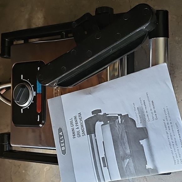 Bella Panini Grill - Picture 6 of 12